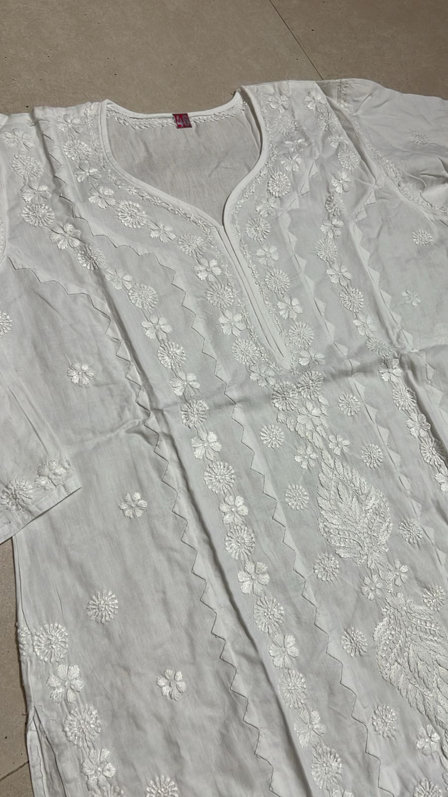Mulmul Cotton White Chikankari Kurta