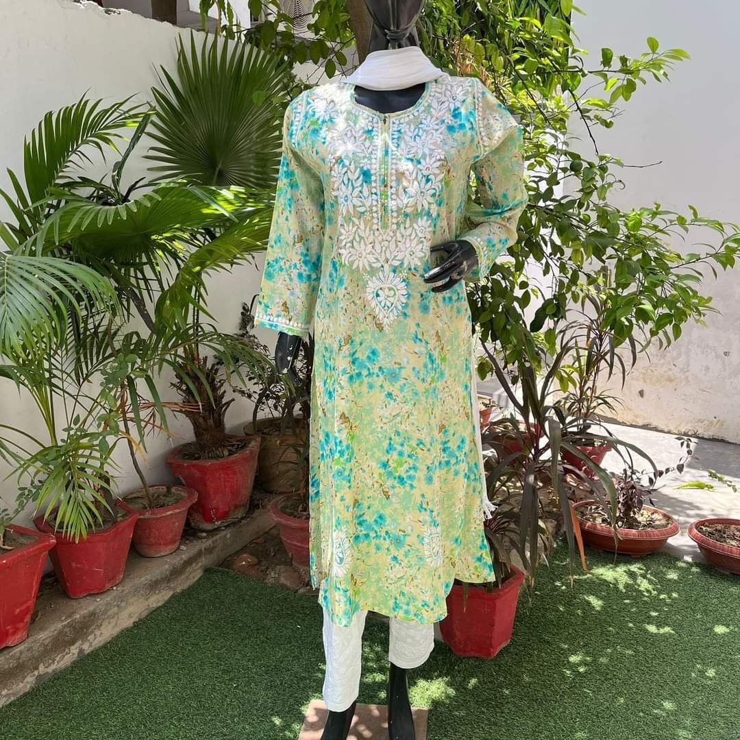 Blue-green-mulmul-chikankari-kurta.jpg